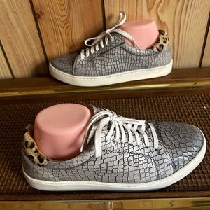 Diba True Women’s Shoes Lace Up Leather Gray Sneakers Casual Size 9,5 Comfy